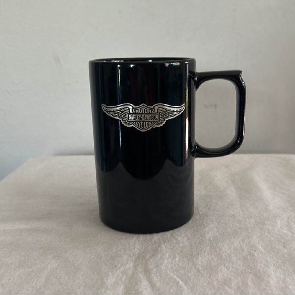 Harley-Davidson Motorcycle Black Coffee Mug Tall
Cup